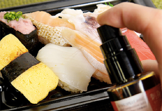 Illustration for article titled Spray-On Soy Sauce Ensures Your Sushi Isn't Soaked In Salt